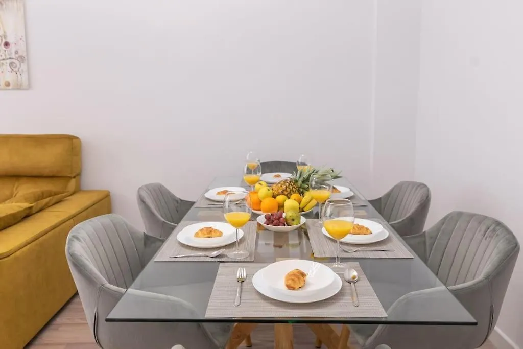 Apartment Near The City Centre + Free Parking Malaga