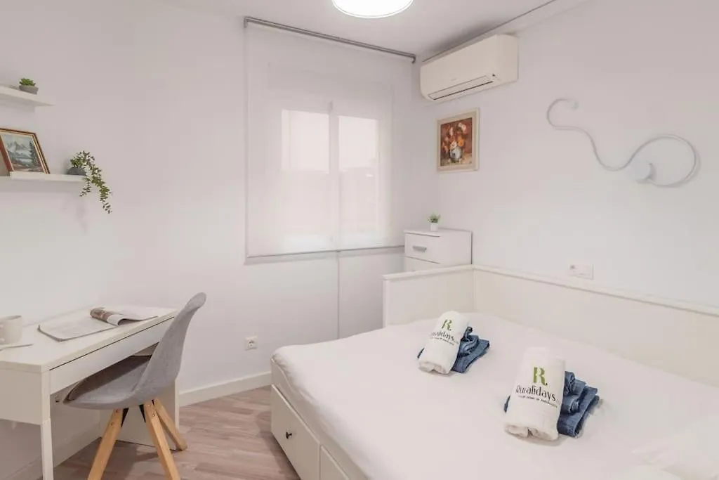Apartment Near The City Centre + Free Parking Malaga
