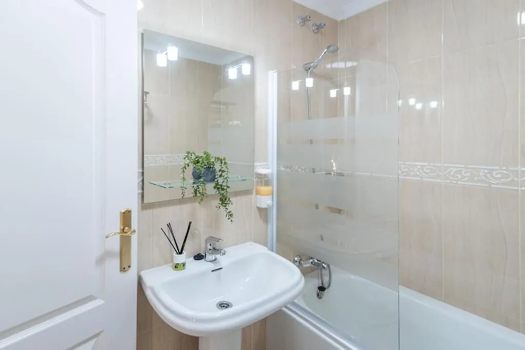 Apartment Near The City Centre + Free Parking Malaga